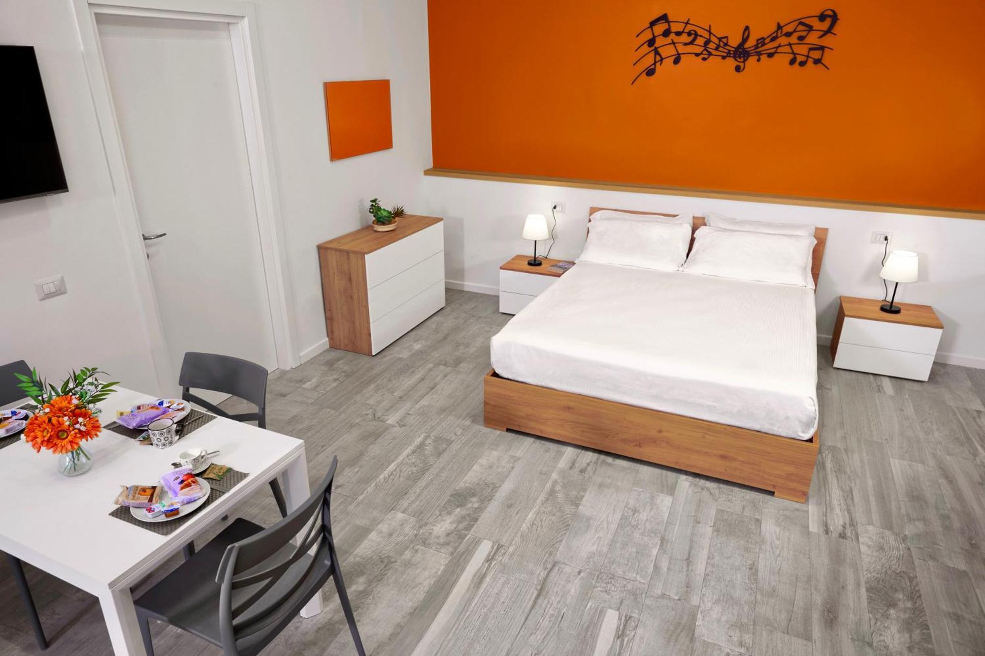 Lorianna Rock House Apartment Milan Bagian luar foto