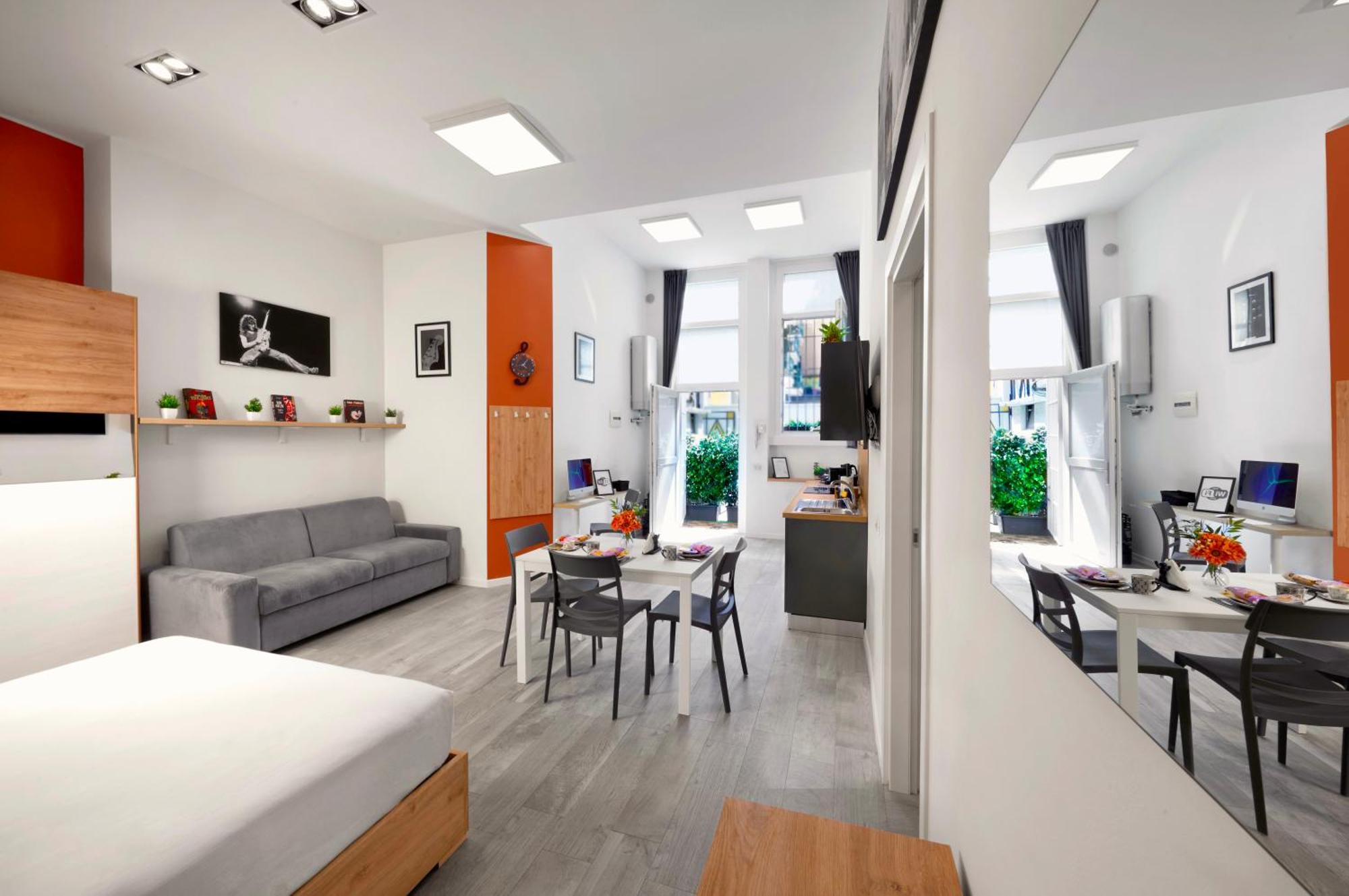 Lorianna Rock House Apartment Milan Bagian luar foto