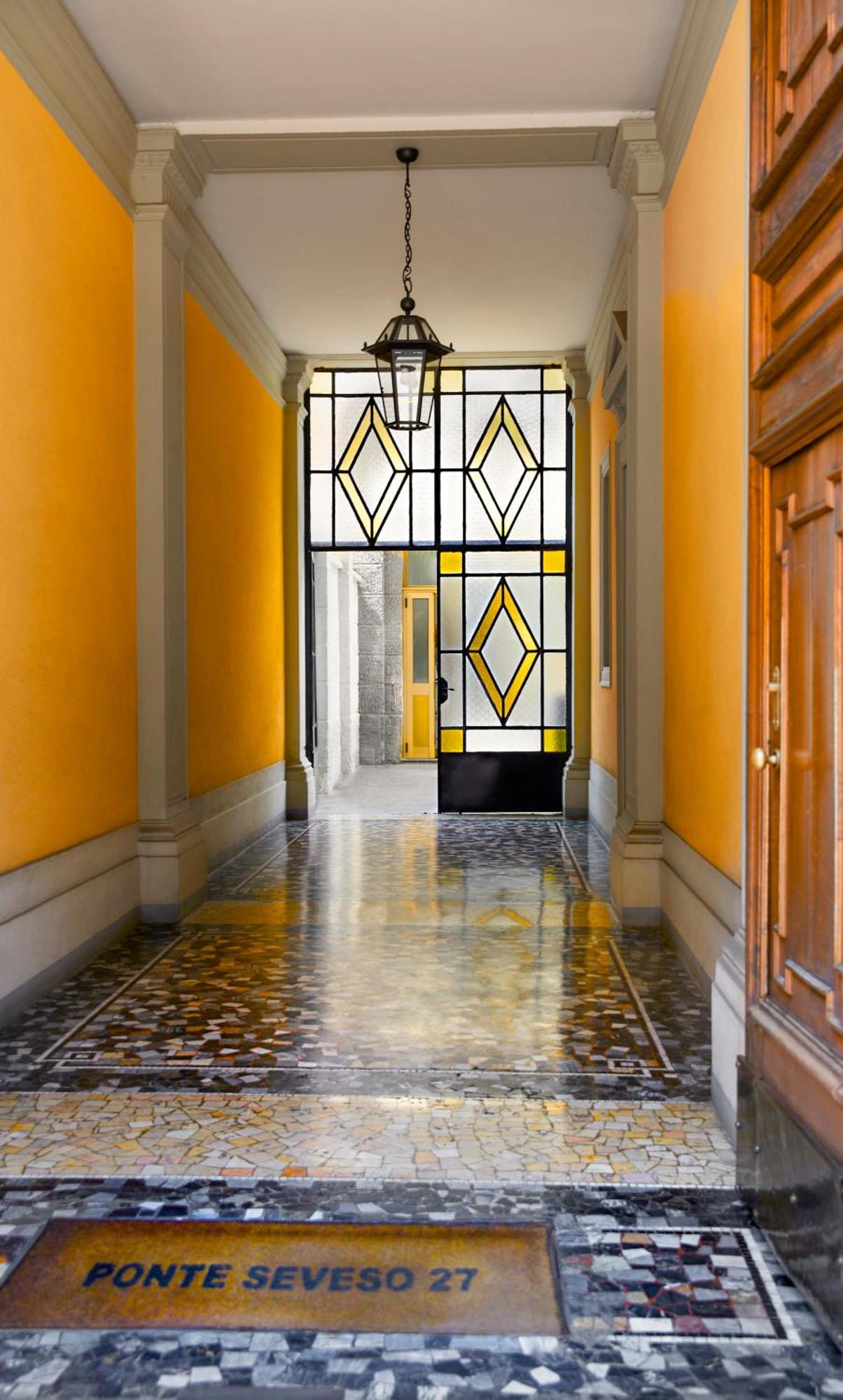 Lorianna Rock House Apartment Milan Bagian luar foto